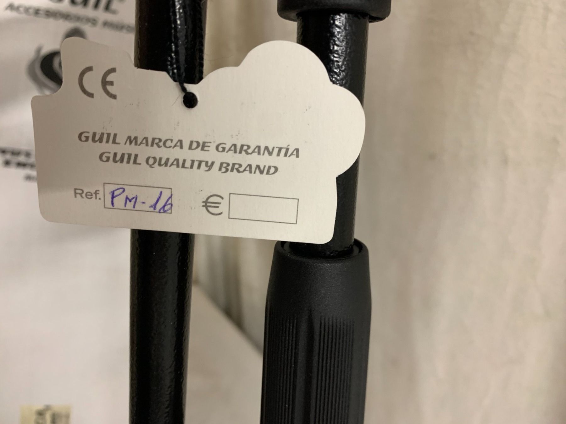 Instrumenten-& Notenständer: Guil PM-16 Mikrofonstativ (L405) – Neu (gemäss Beschreibung) aus Däniken SO von Profog1 1