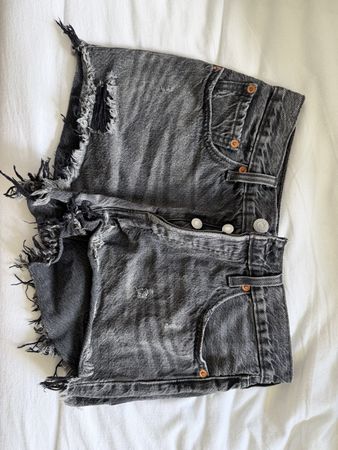 Levi’s short