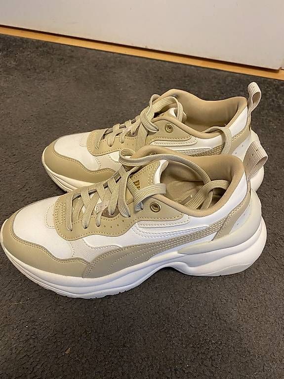 Damenschuhe: Puma Sneaker, Gr. 39 wie neu – Gebraucht aus Ostermundigen von Jehop