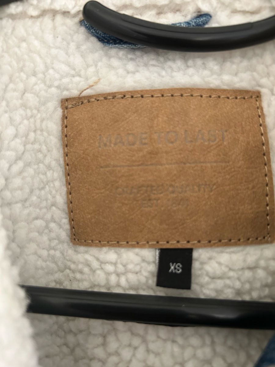 C&A Giacche: C&A Jacke Grösse XS – Usato da Läufelfingen venduto da Kitty_St 1
