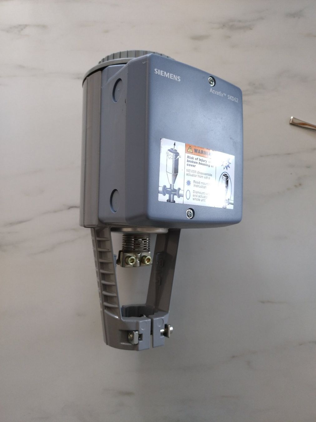 Siemens Componenti elettronici: Siemens Acvatix Stellantrieb SKD62 – Usato da Illgau venduto da _Bergler_ 1