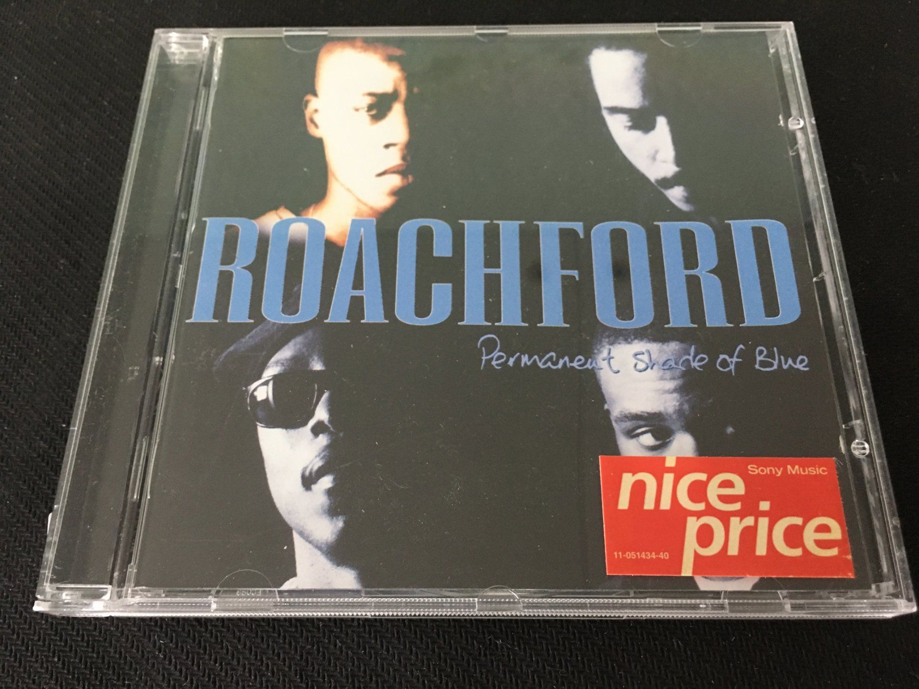 CDs: Roachford - Permanent shade of blue -CD- – Gebraucht aus St.Gallen von MedienJoe