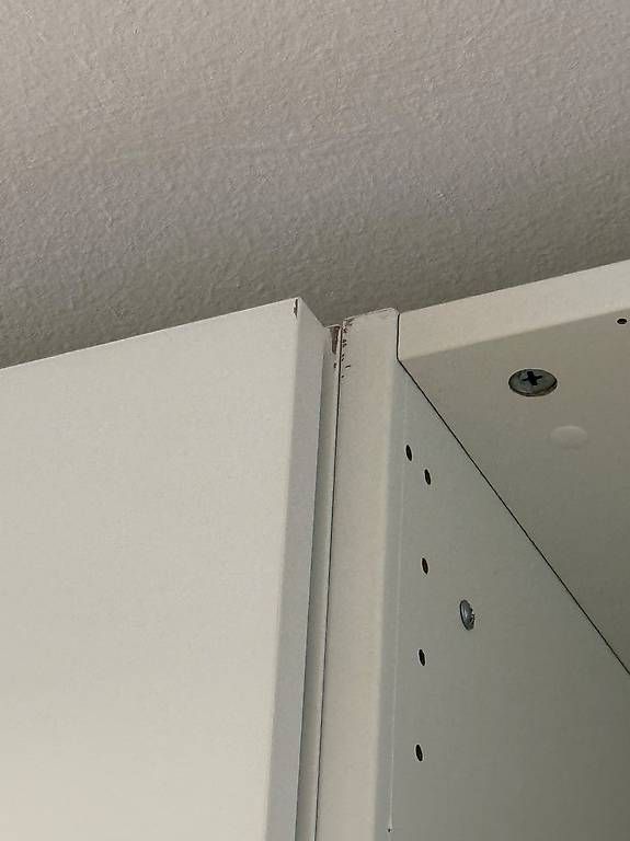 Armadi: IKEA PAX Schrank weiss – Usato da Zürich venduto da Lallilu 2