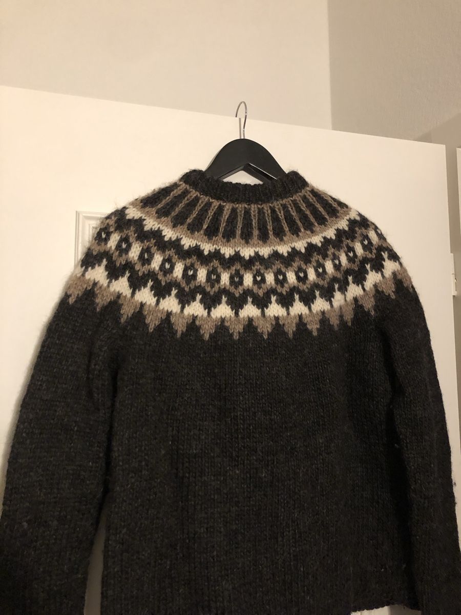 Giacche: Originaler isländischer Pullover mit Reissverschluss – Usato da Basel venduto da Kalleskaviar 3