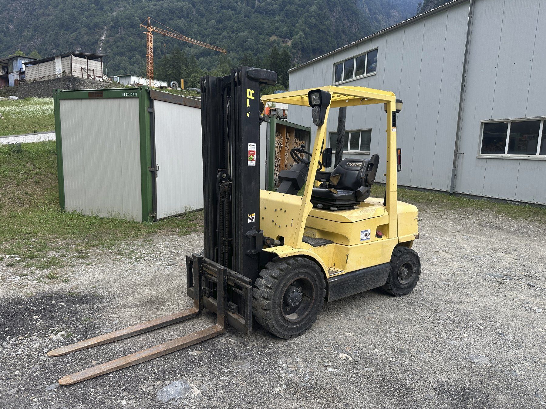 Carrelli elevatori e a forche: Hyster H2.50XM Stapler – Usato da Grono venduto da Urabus-88