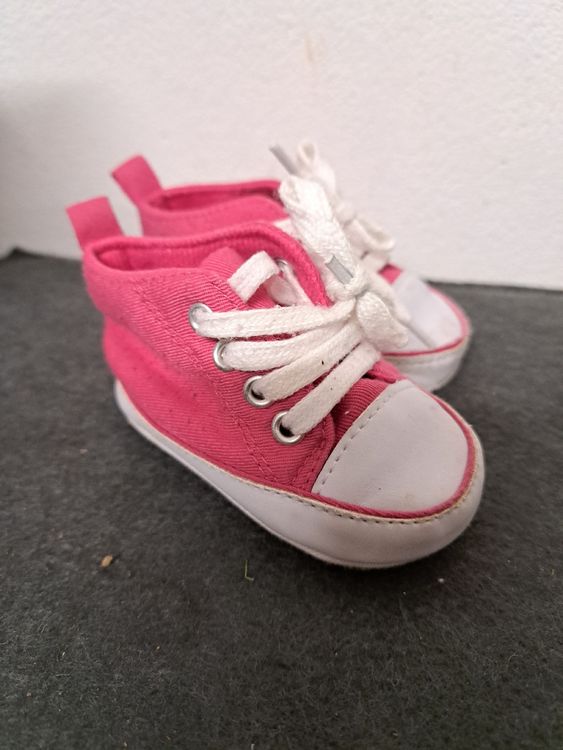 Baskettes Roses En Daim - Taille 6 UK Femme - Occasion Bon état - Chaussures Décontractées
