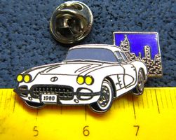 CHEVROLET CORVETTE 1960 AUTO PIN ENAMEL SILBRIG LIMITIERT