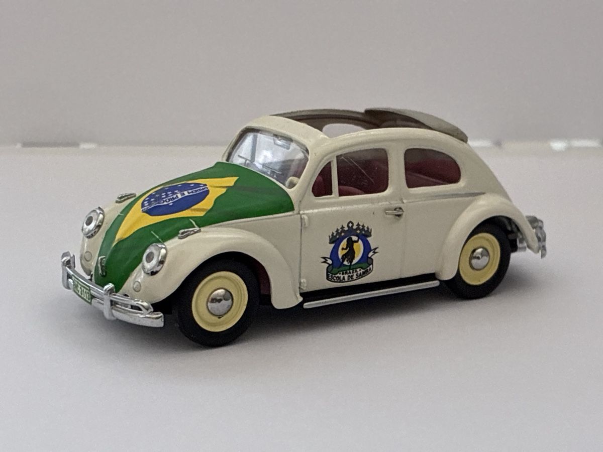 Volkswagen Modellautos: VW Käfer Vitesse 1:43 – Gebraucht aus Seuzach von steig43