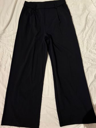 Elegante Halara Pants