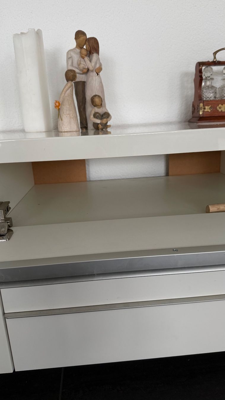 Ikea Mobili TV: IKEA Sideboard Kommode weiss Hochglanz 3 Schubladen – Usato da Volketswil venduto da HeredisAntiques 3