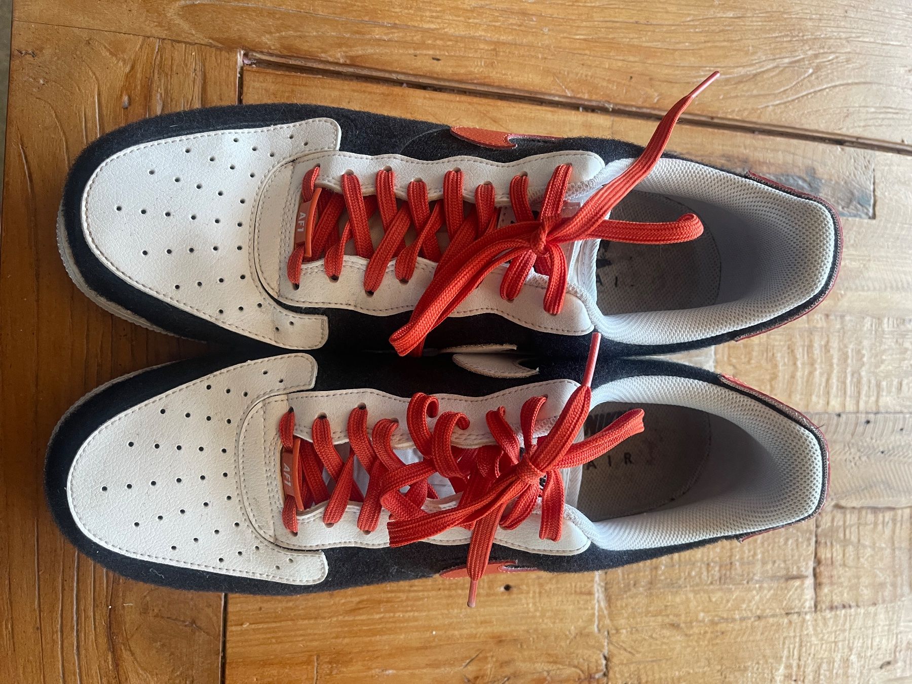Herrenschuhe: Nike Air Force 1 baskets noires blanches orange taille 43 – Gebraucht aus Ravoire von Laplume1920