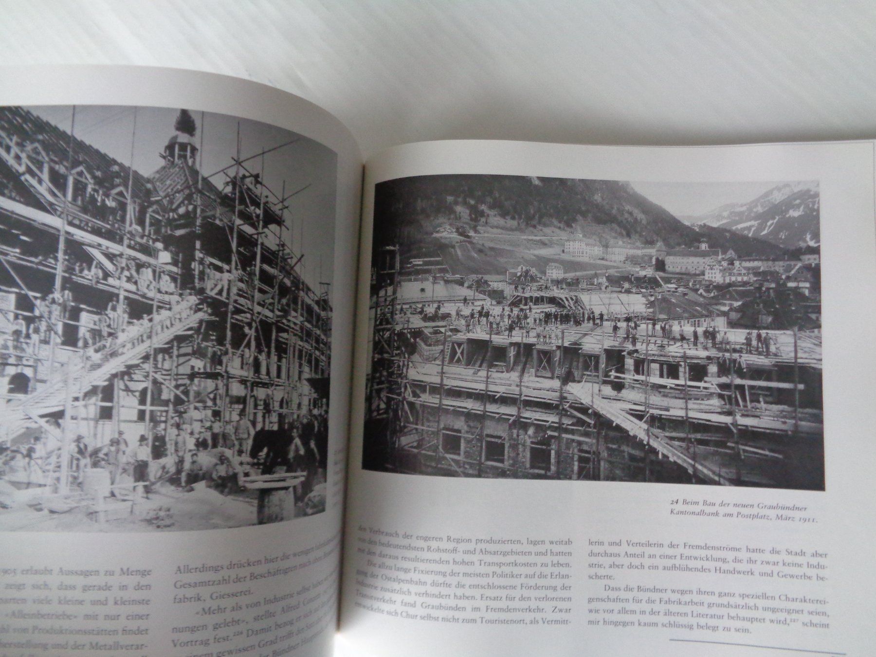 Libri: Churer Stadtgeschichte - Band ll – Usato da Chur venduto da Oregano1 6