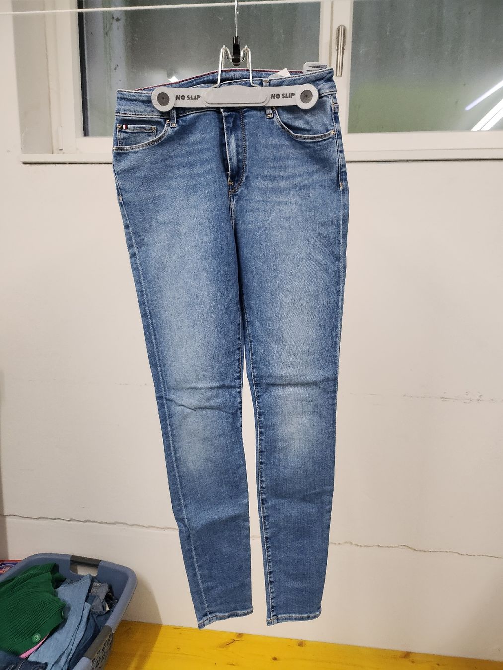 Tommy Hilfiger Jeans: Tommy Hilfiger Jeans, Gr. 30/30 – Usato da Hedingen venduto da sabdav7