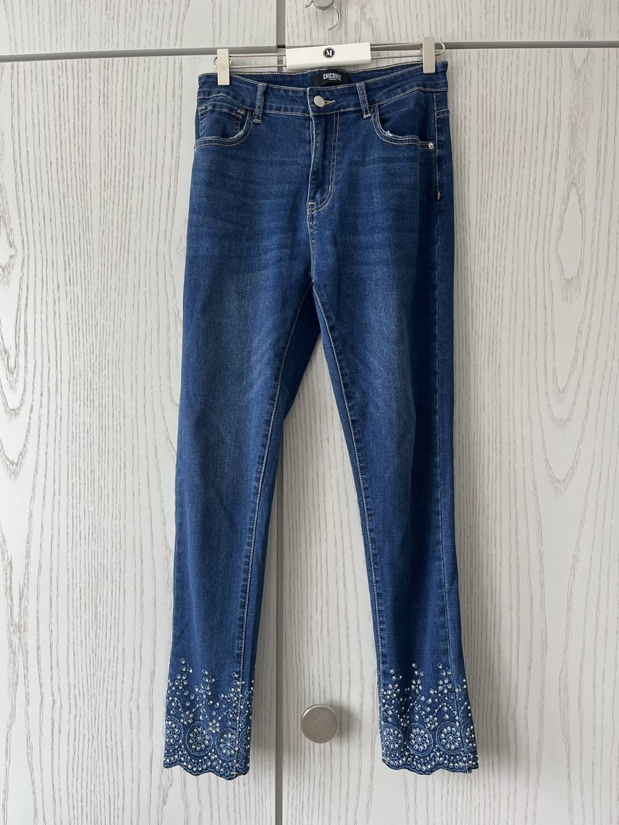 Jeans: Coole Jeans mit Strass – Neuf (Voir description) à Wermatswil par -secondchance-