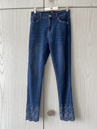 Coole Jeans mit Strass