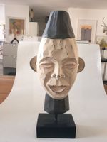 SKULPTUR  KUNSTOFF