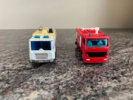 2 Feuerwehrautos Matchbox und Majorette gebraucht