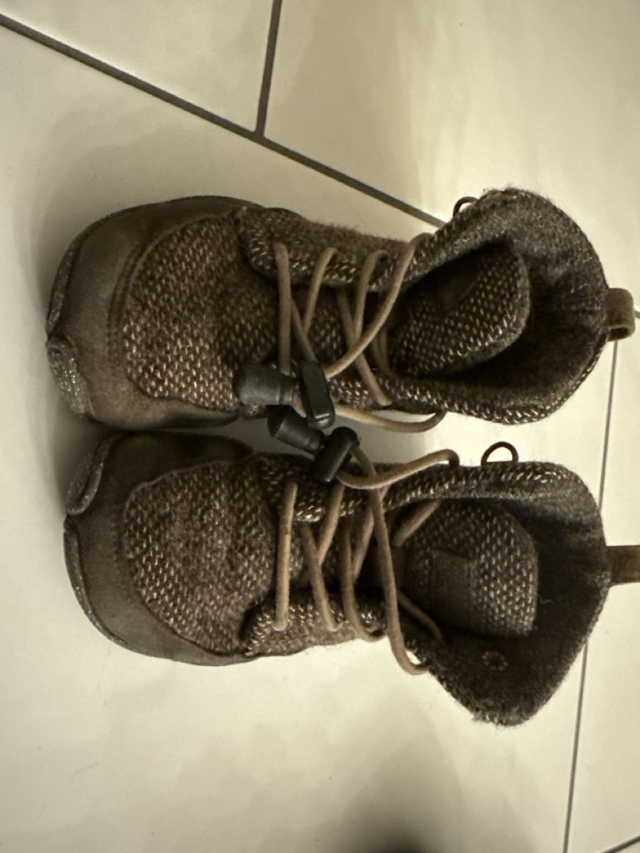 Wildling Schuhe für Jungen: Winter Wildlinge gr 24 – Gebraucht aus Ennetbürgen von NavierStokes 2