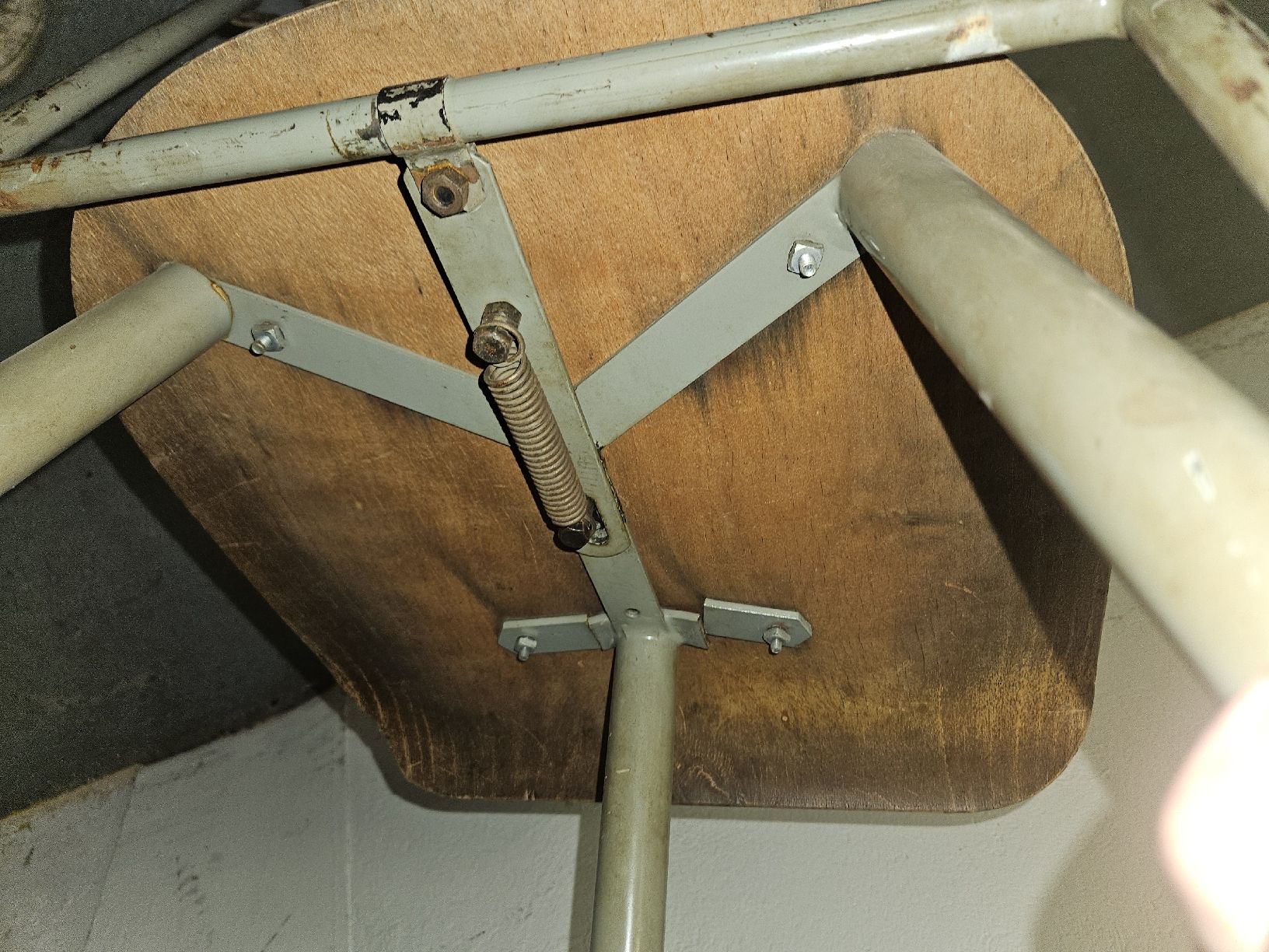 Chaises: Vintage Stühle aus der Strohfabrikation  – D'occasion à Mellingen par jea_hkf9 5