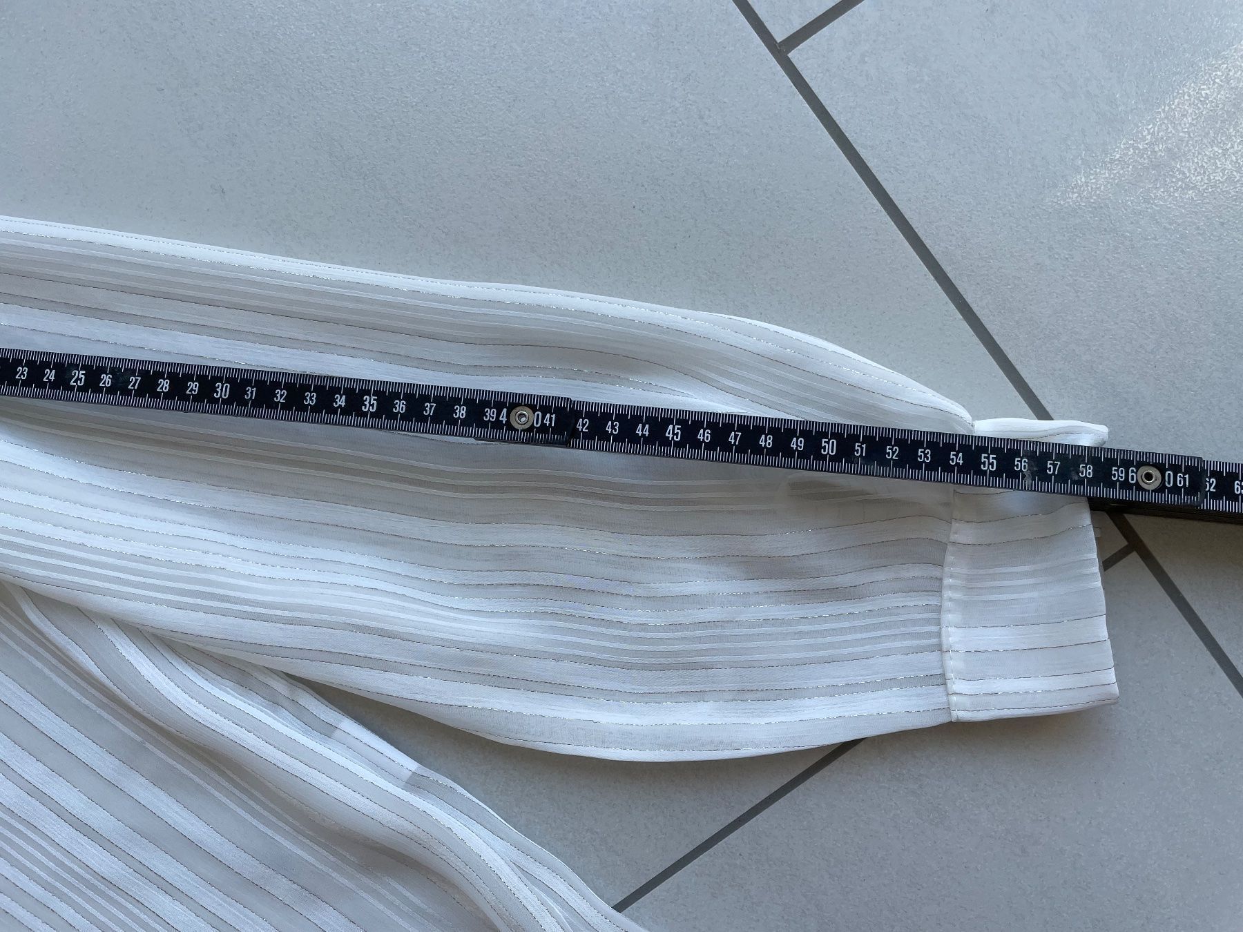 Camicette: weisse/ beige Bluse Gr 40/42 – Usato da Rüti ZH venduto da kar_xx9l 1