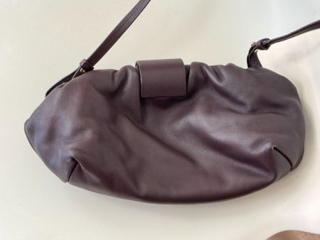 Massimo Dutti Schultertasche aus Schafsleder in gutem Zustan