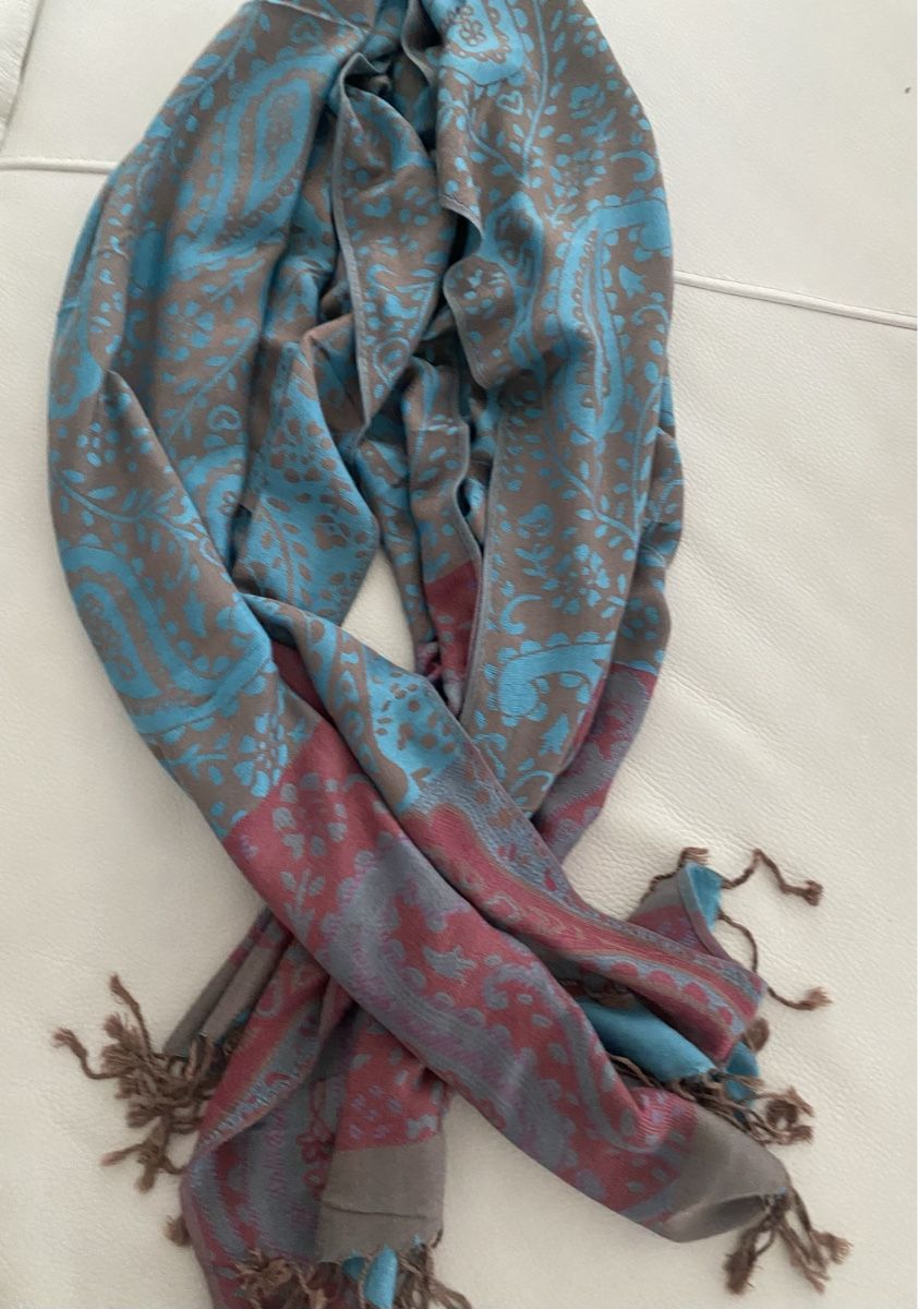 Foulards, Tücher & Schals: Pashmina Schal 🌸 – Gebraucht aus Opfikon von Luis144 3