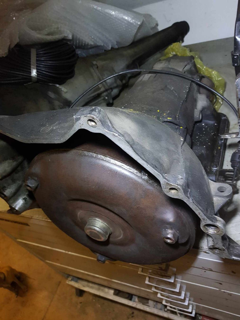 GM Tutti pezzi di ricambio auto: GM Automatikgetriebe TH350 BOP – Usato da Niedergösgen venduto da usc_8fsx 4