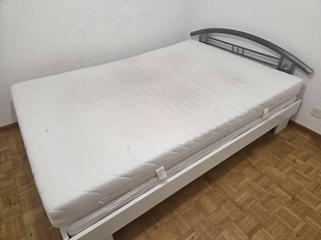 Letti: Lit a donner – Usato da Vouvry venduto da Cris.cordeiro