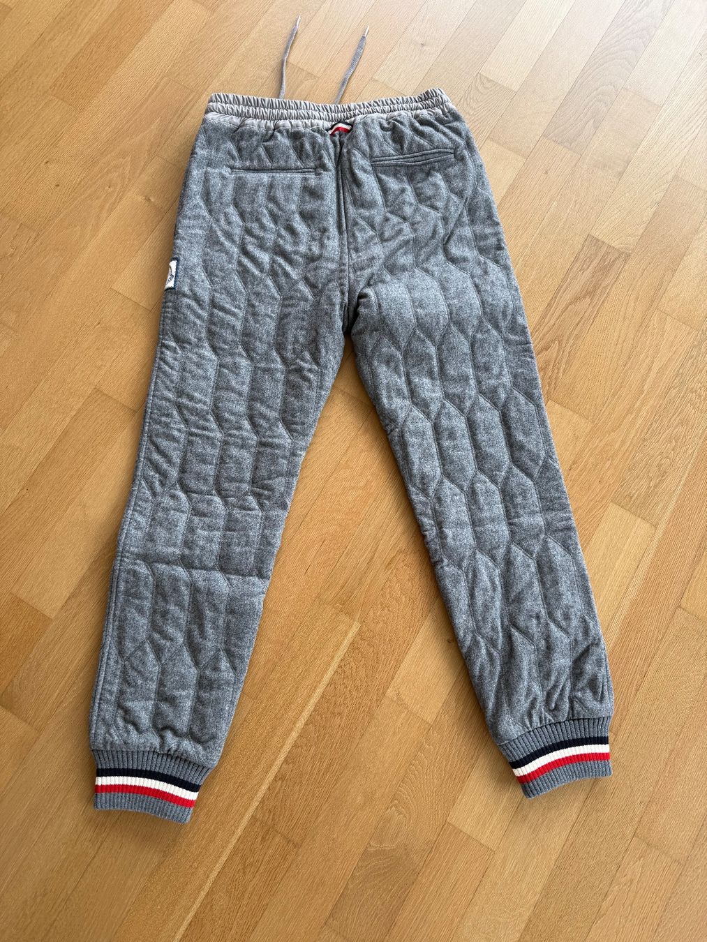 Moncler Pantaloni: Moncler Hose – Usato da Rorschach venduto da 5TORO5 1