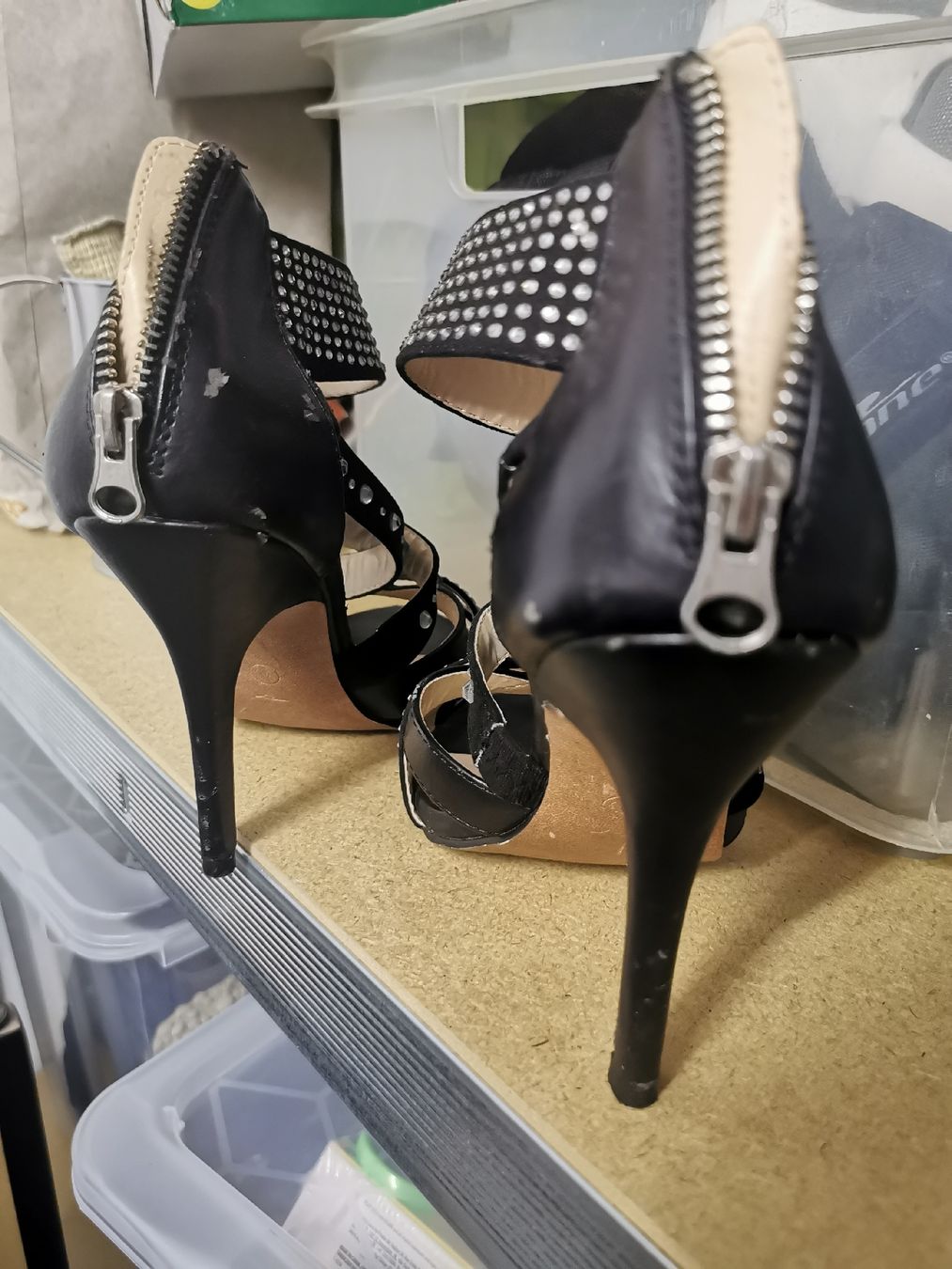 Cube Chaussures femmes: Schwarze Heels mit Strass, Grösse 38 – D'occasion à Kaltbrunn par PoleDanceFeldbachZH 2
