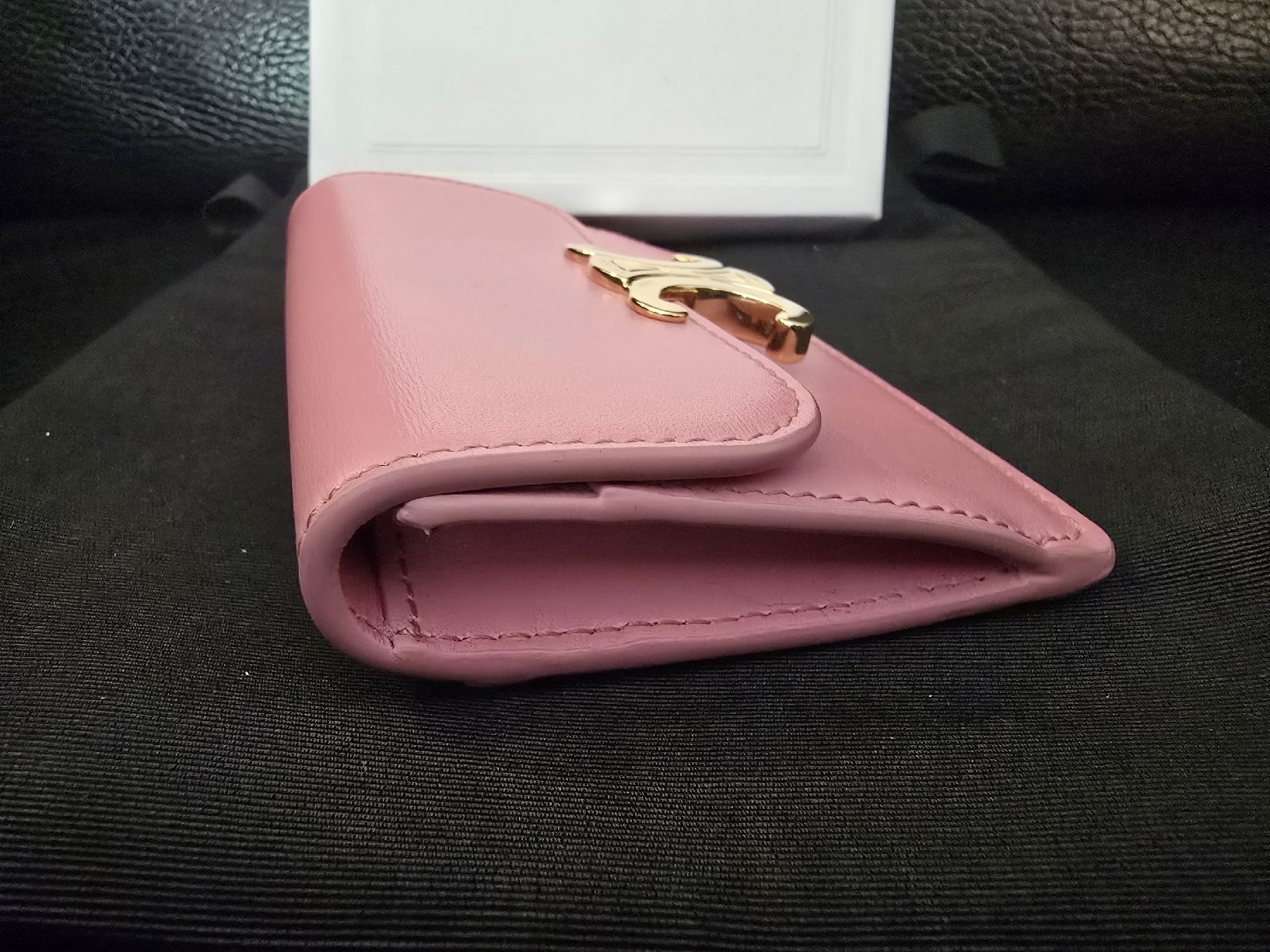 Celine Portamonete: Celine Triomphe Wallet in Rosé – Nuovo e nell'imballaggio originale da Gattikon venduto da lavric_d 3
