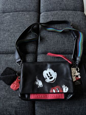 Neue Mickey-Mouse-Tasche von Desigual