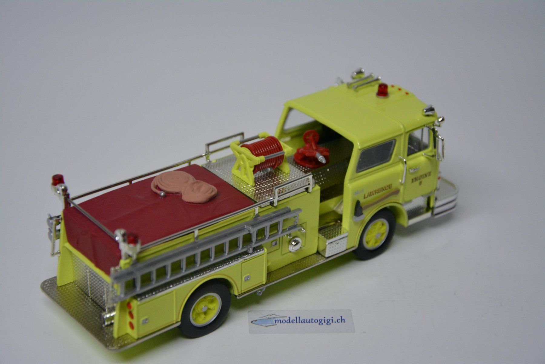 Kit di modellismo & Modellini statici: Mack CF Pumper - Lawrence MA, Corgi 1:50 – Nuovo e nell'imballaggio originale da Goldach venduto da Feivel9 6