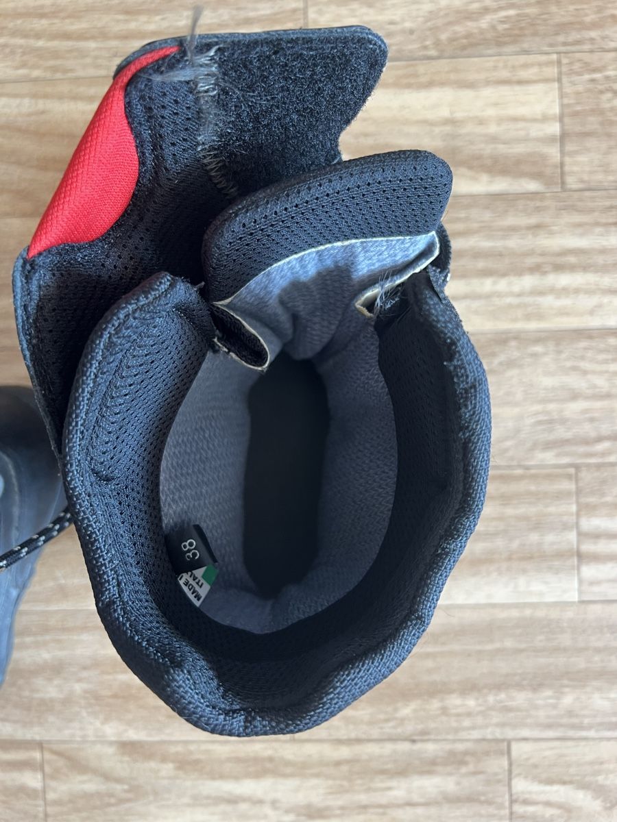 Scarpe da uomo: Stivali moto – Usato da Massagno venduto da ric_dq7h 4