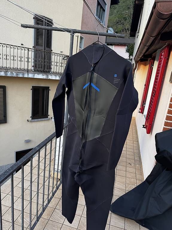 Decathlon Mute per immersioni: Muta Decathlon Van Rysel Triathlon SD – Usato da Carabbia venduto da ale_t8rn 3