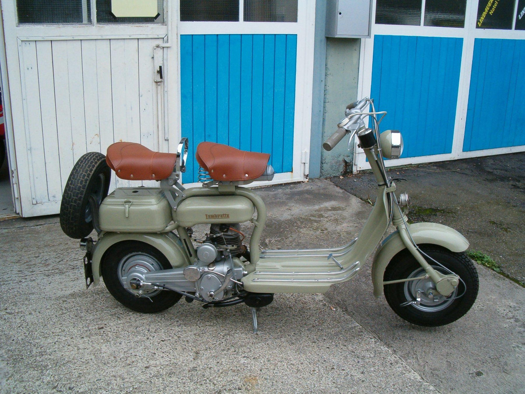 Lambretta Scooter: Lambretta 125 D – Usato da Hünenberg venduto da Cippusu