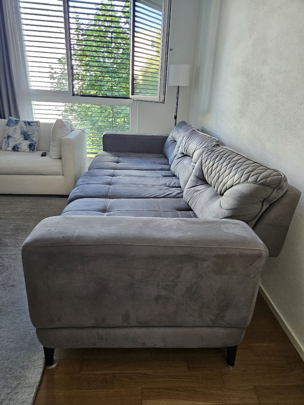 Sofas: Big Sofa (ca. 3 Meter) – Gebraucht aus Emmen von nde_b8kw 4