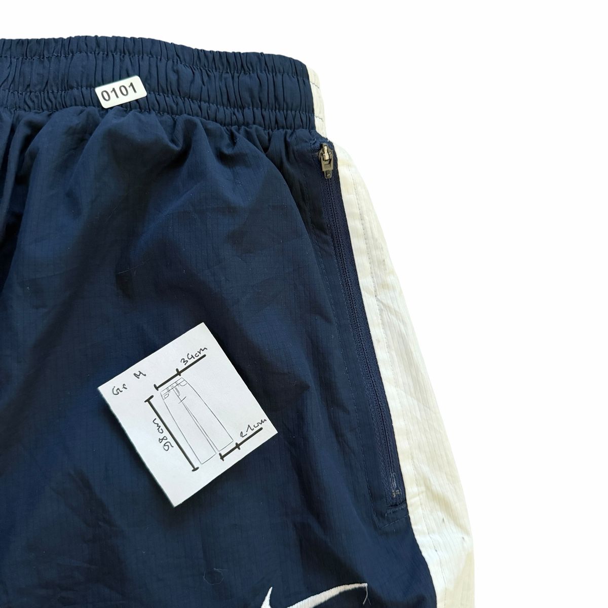 Nike Pantalons: Nike Track Pants – D'occasion à Thalheim par 84B 2