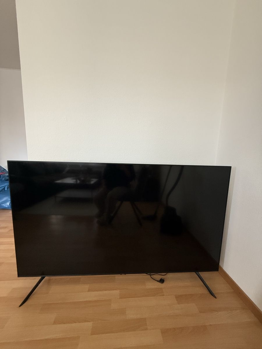 Samsung Appareils TV: Samsung TV 75 inch – Défectueux à Seon par Avina12