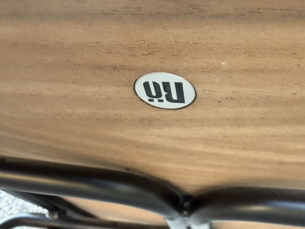 Röthlisberger Chaises: 2× Röthlisberger HE52 Stühle – D'occasion à Freienstein par barleh 1
