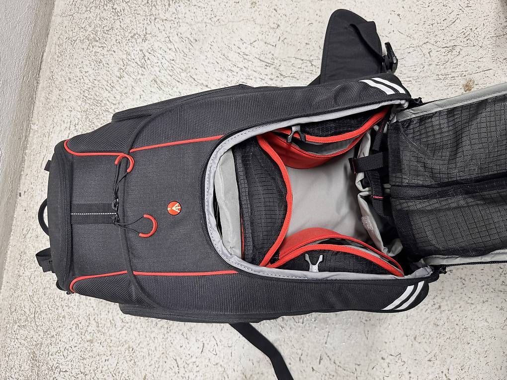 Manfrotto Rucksäcke: Manfrotto Rucksack, DJI Phantom Serie – Gebraucht aus Aarberg von ositobob 2