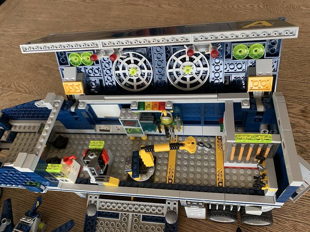 Lego Giocattoli: Ab 1.-! Lego Agents 8635 Mobile Command Centre – Usato da Steinhausen venduto da yzos 1