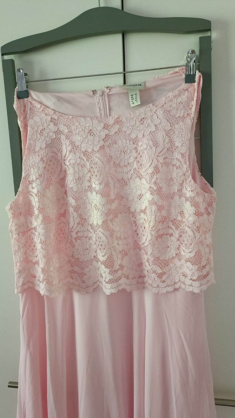 Vestiti: Kleid neu in Rosa mit Spitze – Nuovo (secondo la descrizione) da Muotathal venduto da pigi02 1