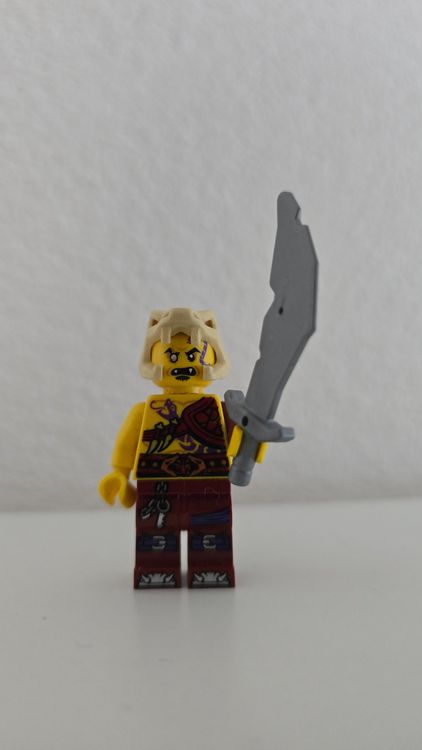 Lego Jouets: Lego Ninjago Wettkampf der Elemente Anakondrai mit Schwert – D'occasion à Suhr par fuva23