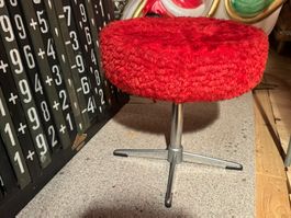 Roter Vintage Hocker 60er Jahre guter Zustand