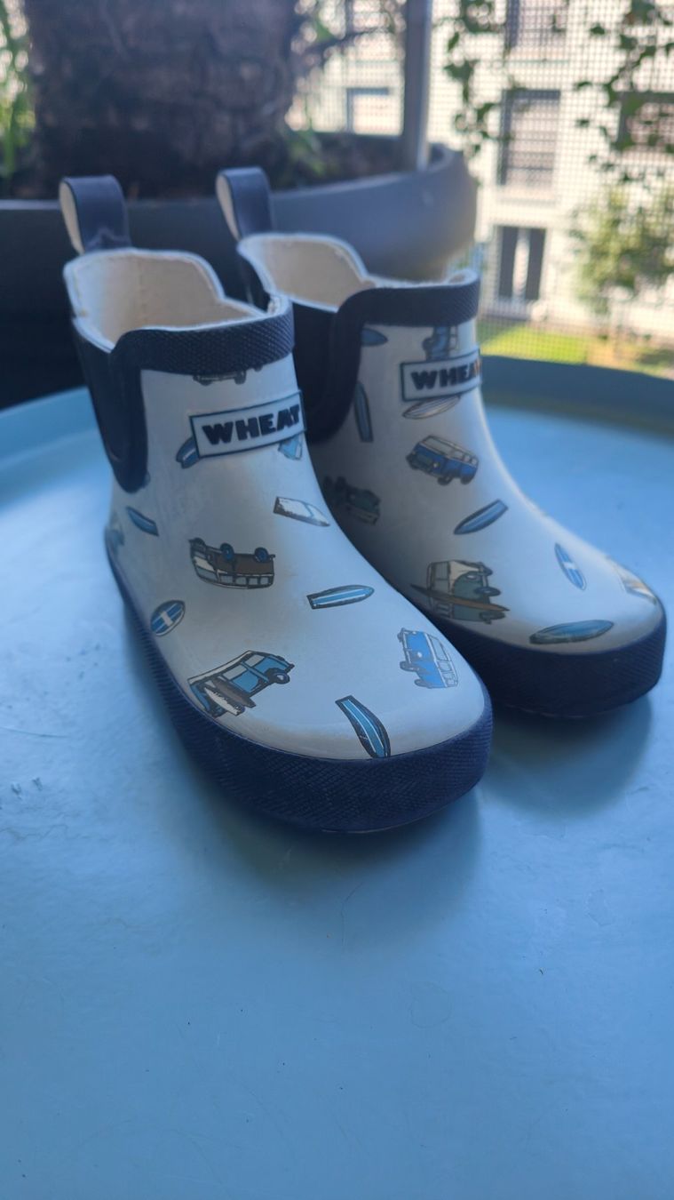 Wheat Schuhe für Jungen: Wheat Gummistiefel Kinder Grösse 26 – Gebraucht aus Root von GregorO