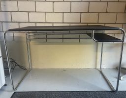 Vintage Bauhaus Stil Schreibtisch / Computertisch