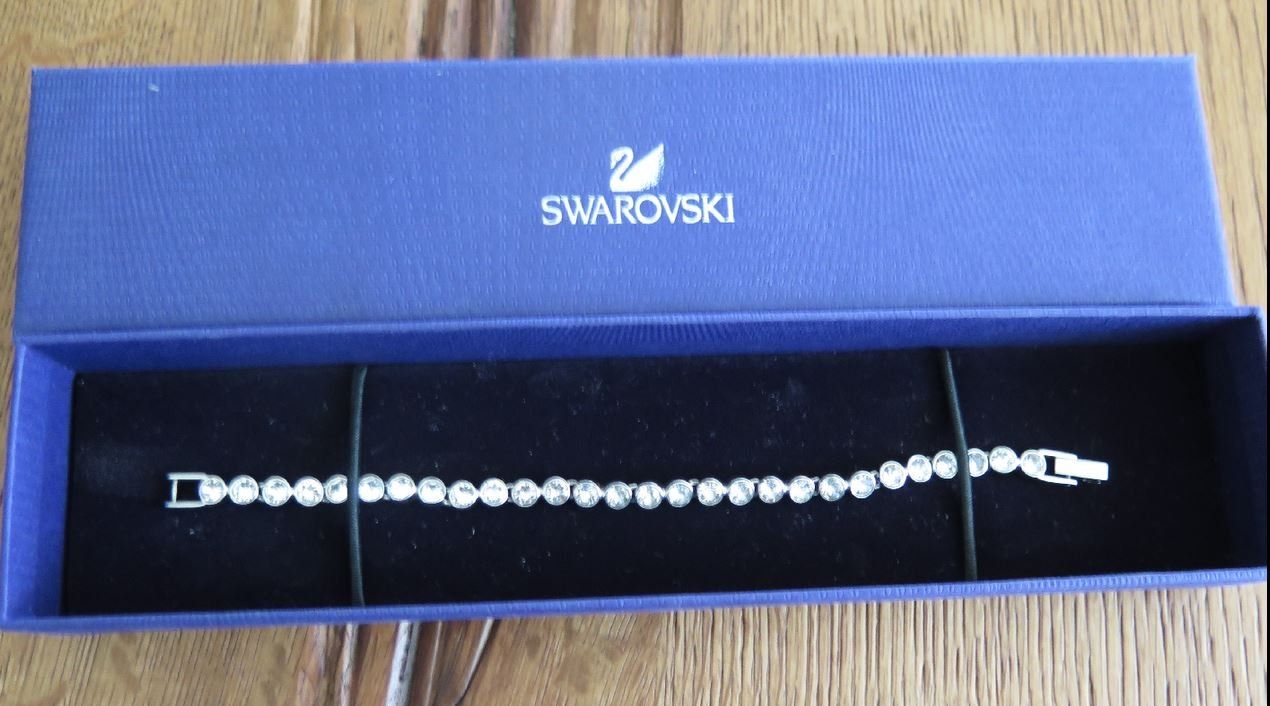 Swarovski Bracelets: Swarovski Armband 17 cm.  Versand möglich – Neuf (Voir description) à Rüdlingen par Schnoegli2007