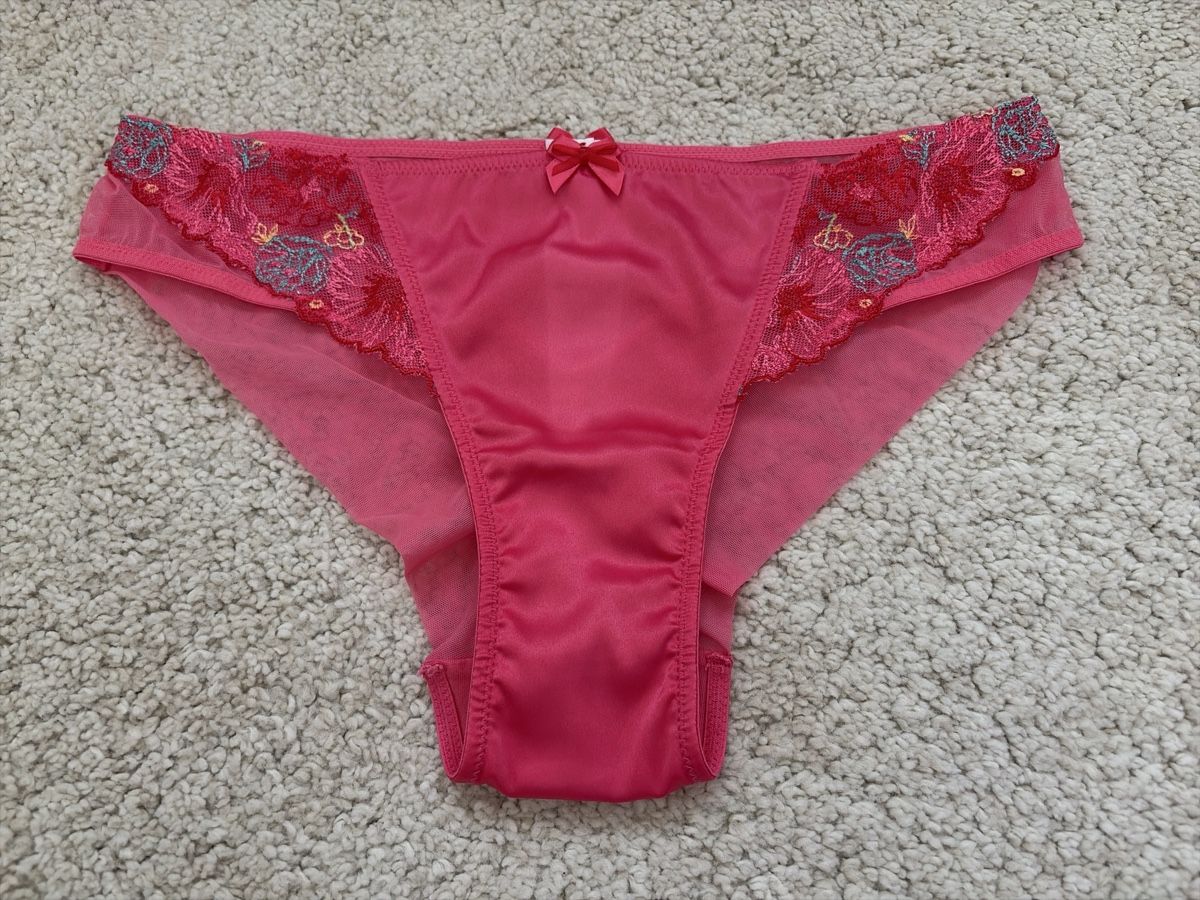 Yamamay Altra biancheria intima: YAMAMAY Slip | S – Usato da Rudolfstetten venduto da A_Milione
