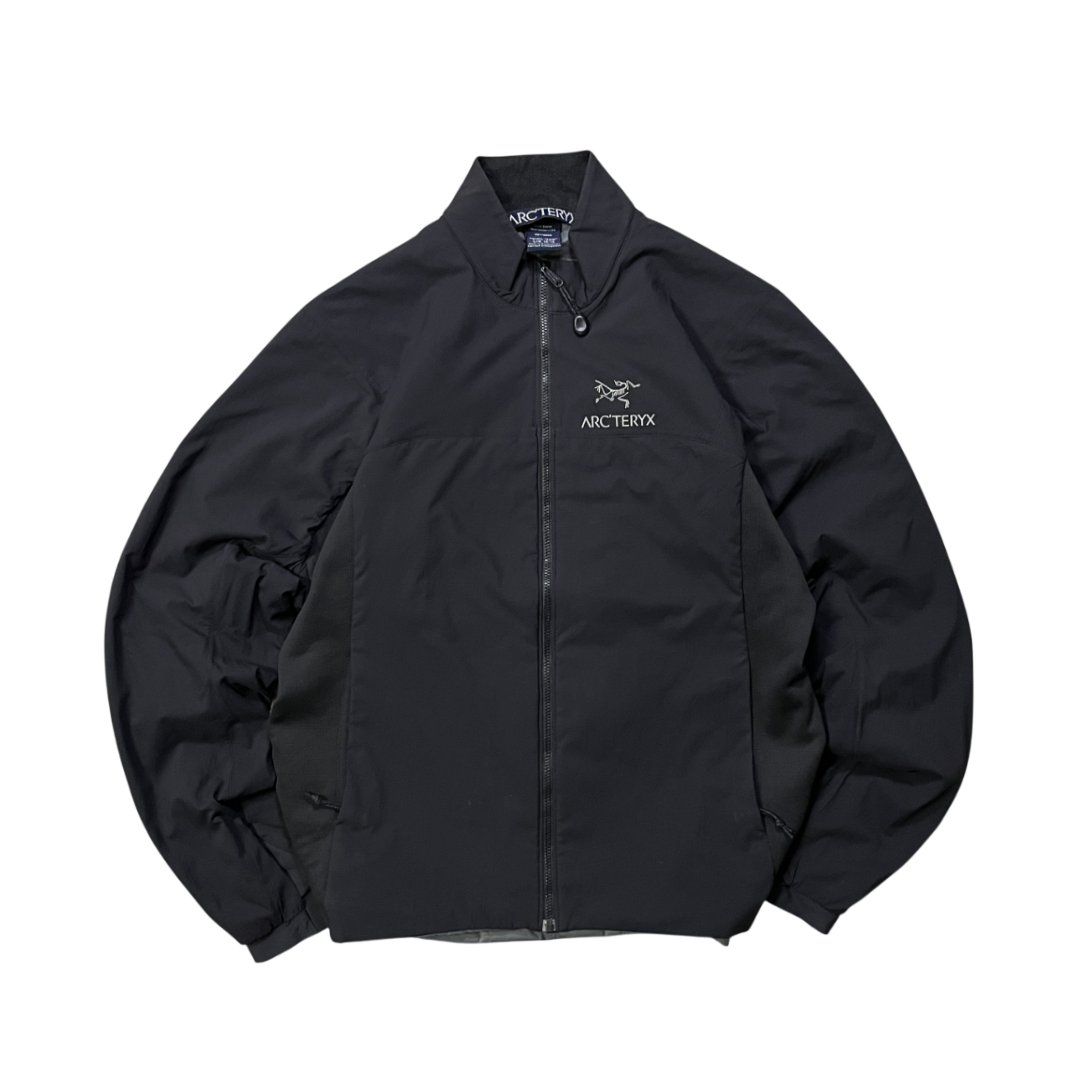 Arcteryx Giacche: Vintage Arc'teryx Atom LT Jacket (L) – Usato da Chamoson venduto da Sapoloshop